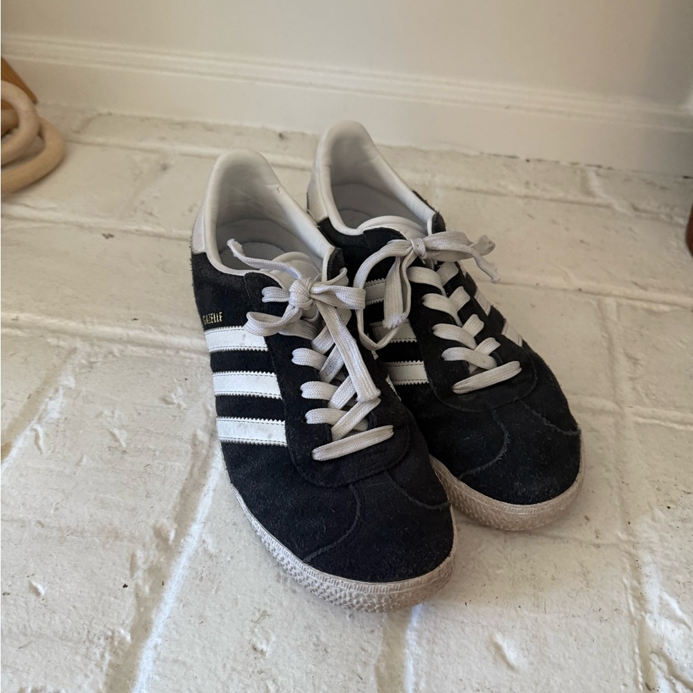 Adidas Gazelle Sneakers
